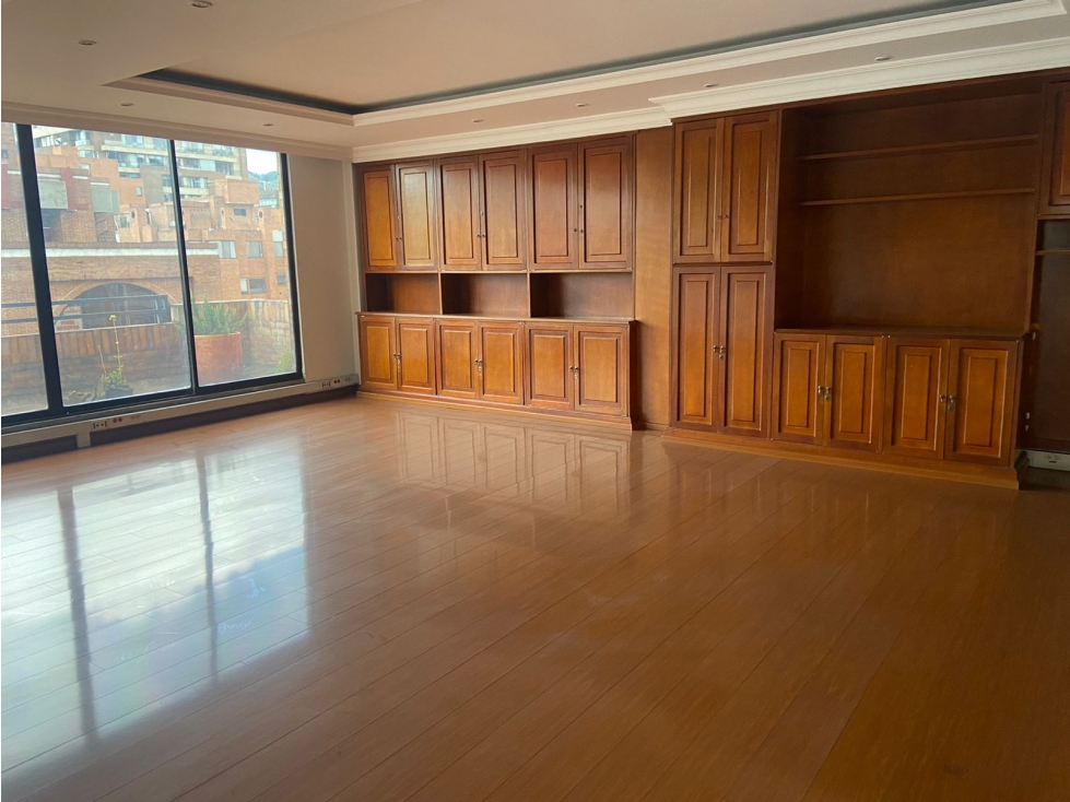 Edificio Super Bien Ubicado en Chico con 3 Terrazas — foto 4