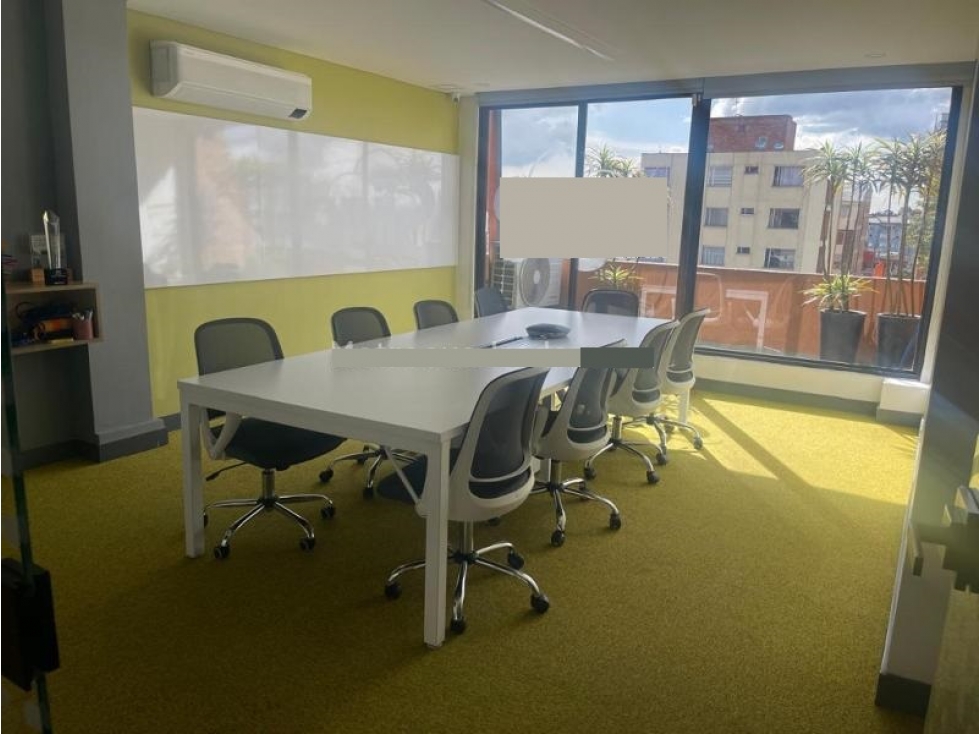 Edificio de Oficinas Super Bien Ubicado con Terraza — foto 3