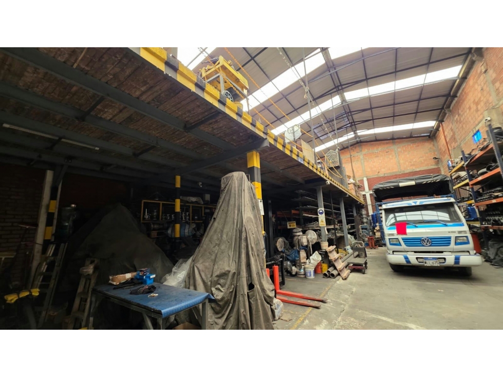 Puente Aranda Amplia Bodega Ubicada en Zona de Alto Trafico 750 m2 — foto 3
