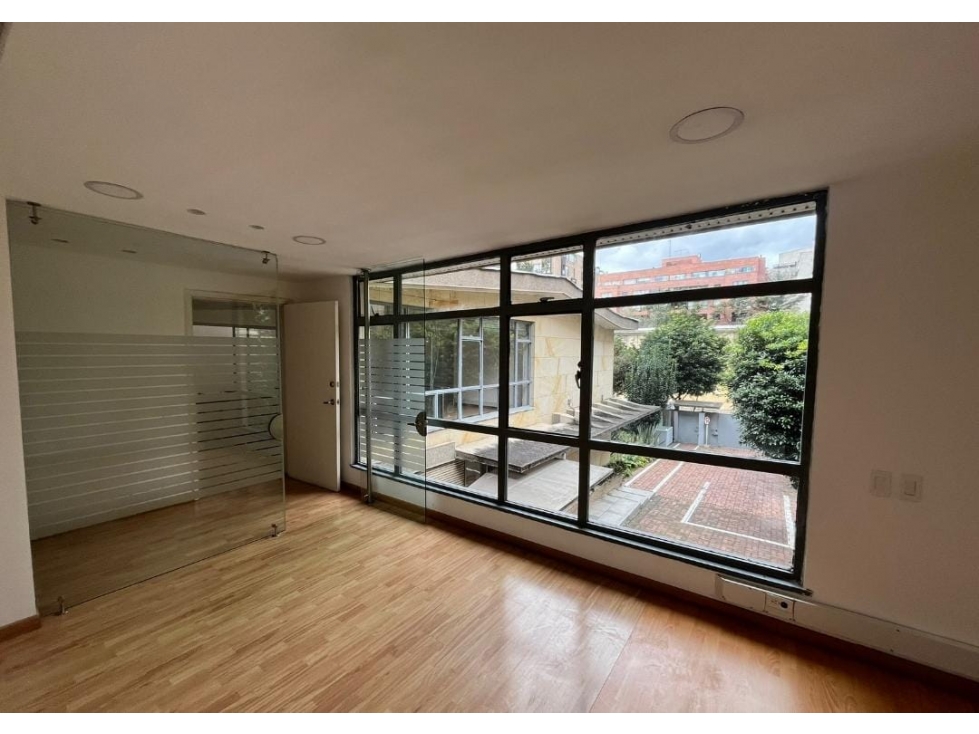 Casa Comercial Super Bien Ubicada en Zona Comercial Nogal — foto 5