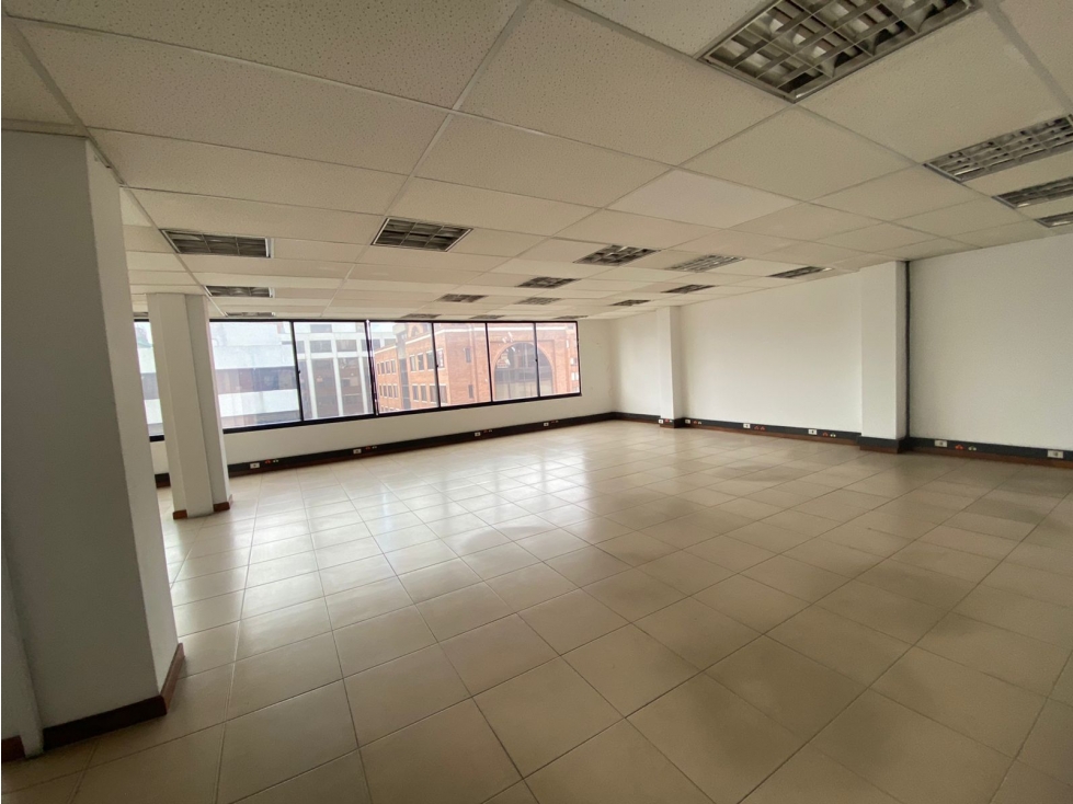 Edificio Super Bien Ubicado en Chico con 3 Terrazas — foto 5