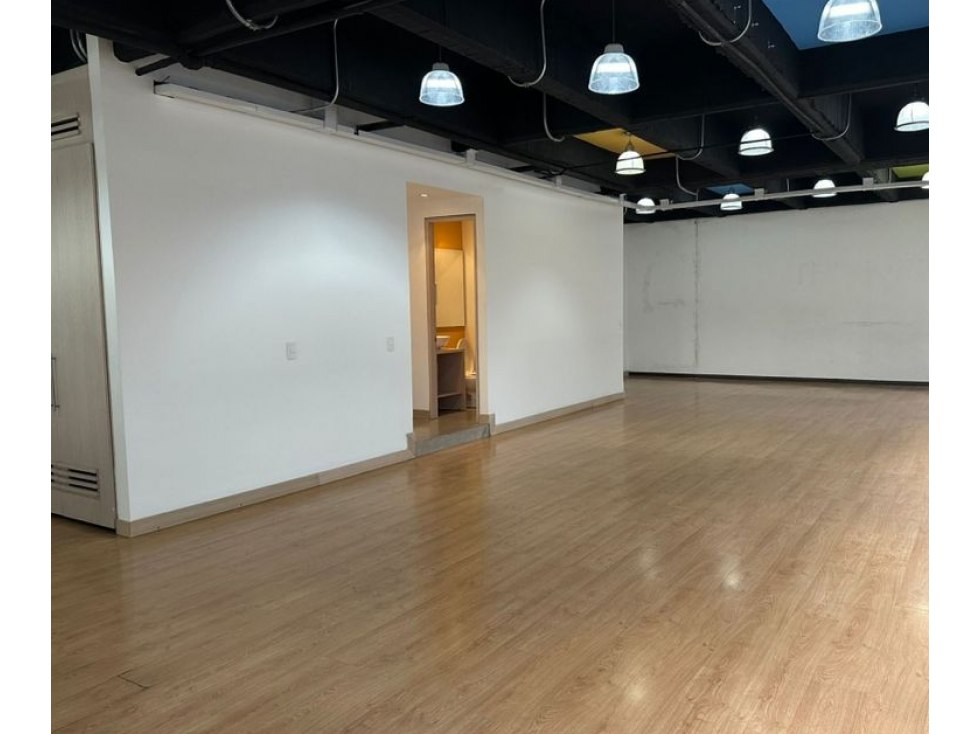 Oficina Super Bien Ubicada Chico 192 m2 — foto 4