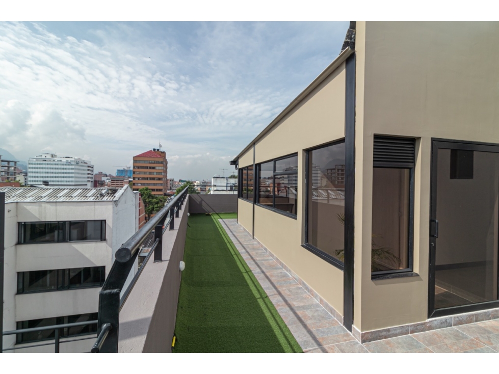 Edificio Moderno con Acabados y Terraza en Chapinero — foto 4