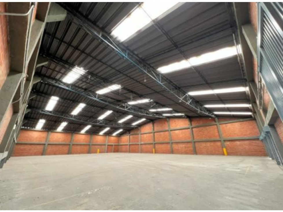 Bodega Super Bien Ubicada en Mosquera 16046 m2 - 1