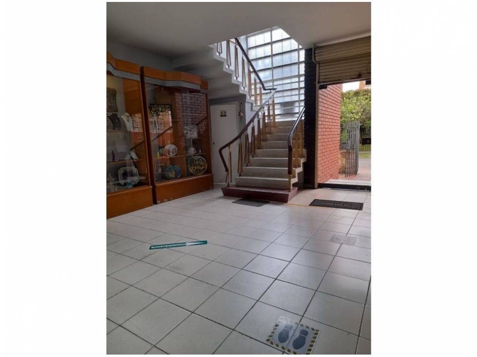 Casa Chapinero Quinta Camacho Excelentes condiciones para Uso Múltiple — foto 6