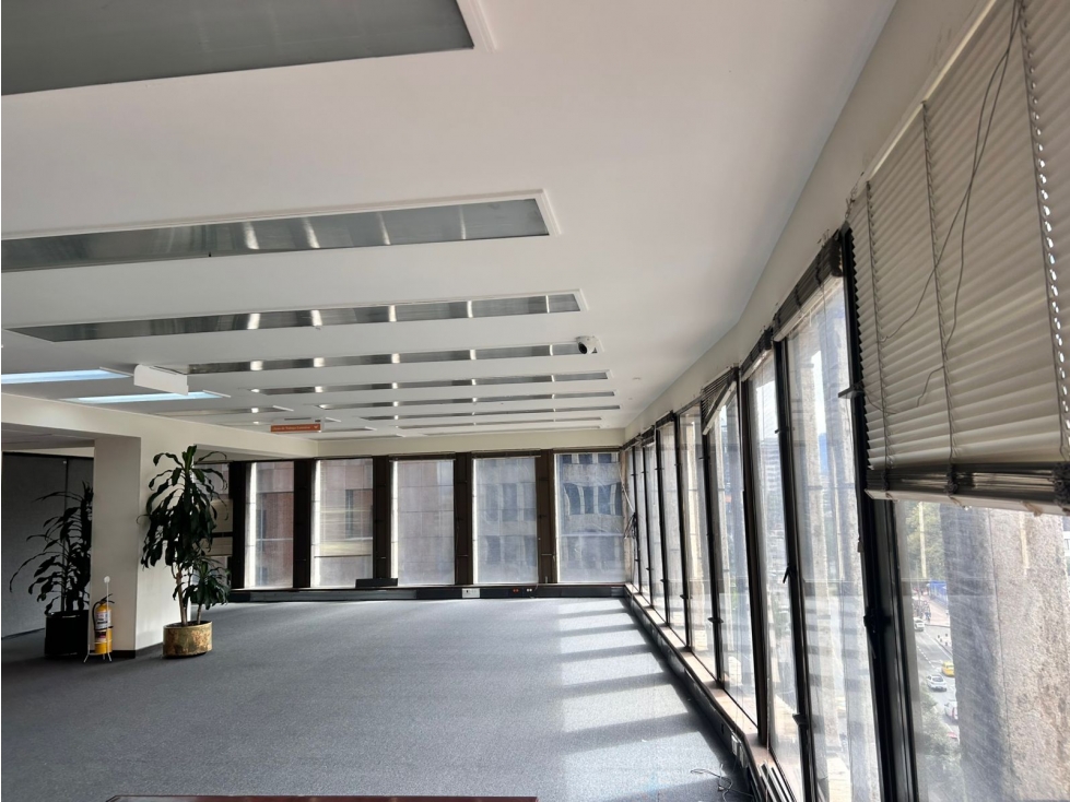Oficina Super Bien Ubicada en Nogal Zona Comercial — foto 3