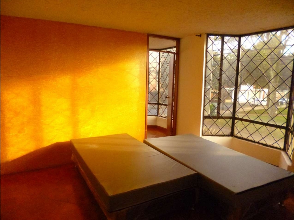 Edificio de apartamentos con precio de oportunidad Normandia — foto 4