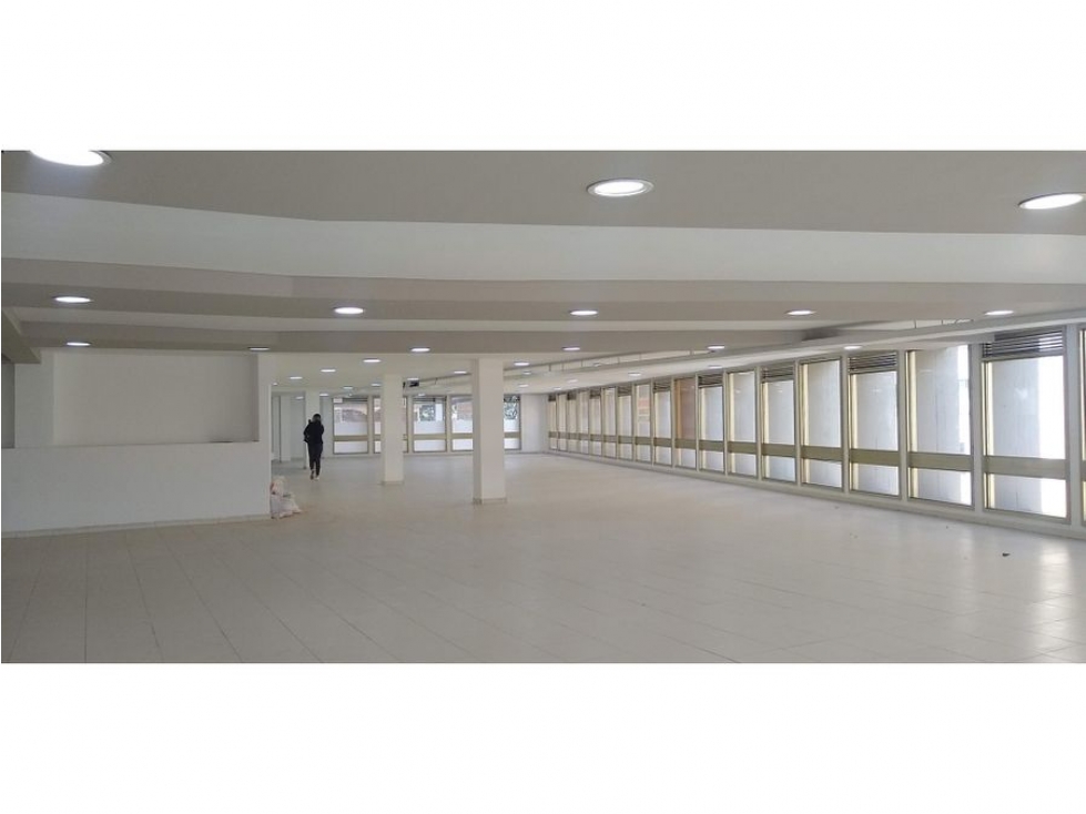 Oficina Super Bien Ubicado en Centro Internacional 578 m2