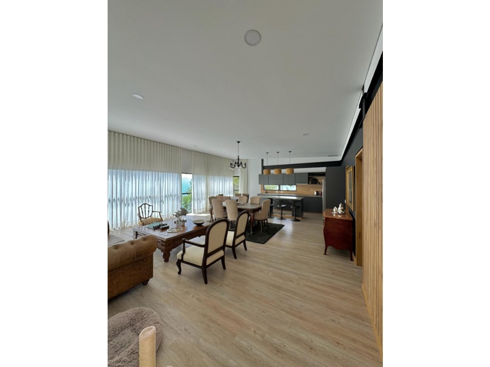 VENTA CASA DE LUJO ALTO DE LAS PALMAS CON HERMOSA VISTA A LA CIUDAD — foto 4