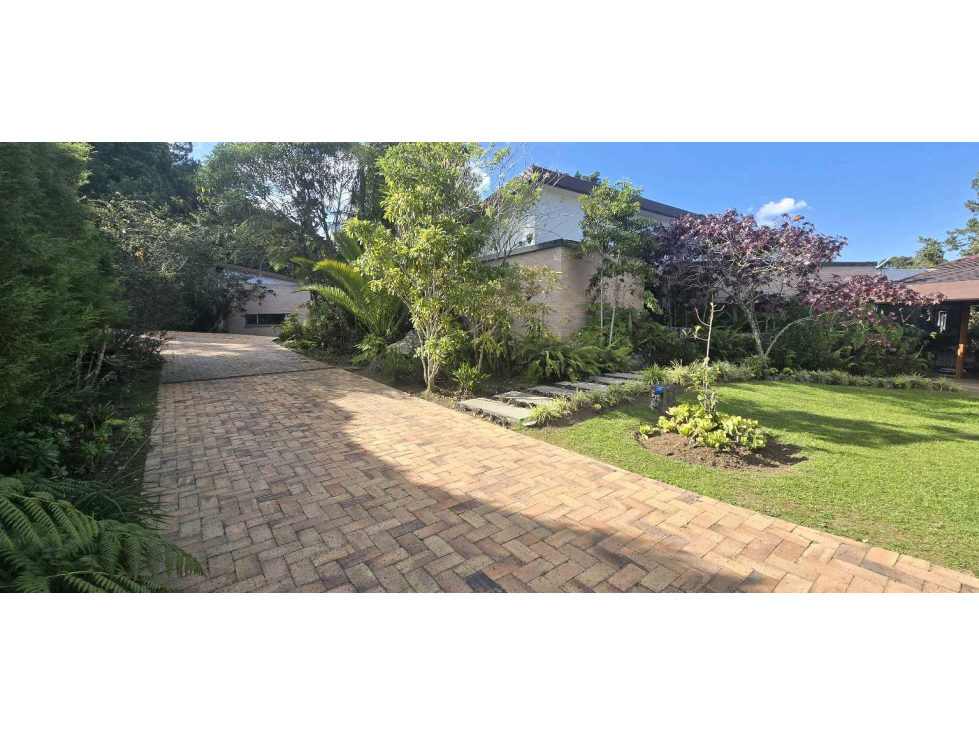 VENTA CASA EN PARCELACION ALTO DE LAS PALMAS ENVIGADO LOTE 7600 M2 — foto 2