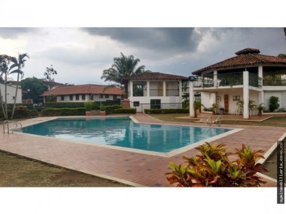VENTA DE CASA CAMPESTRE CIUDAD PACIFICA CALI