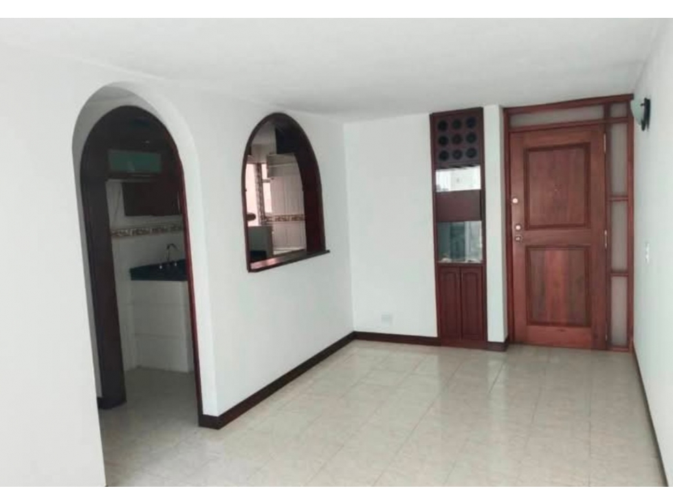 VENTA APARTAMENTO EN PISO 2 HACIENDA CALI