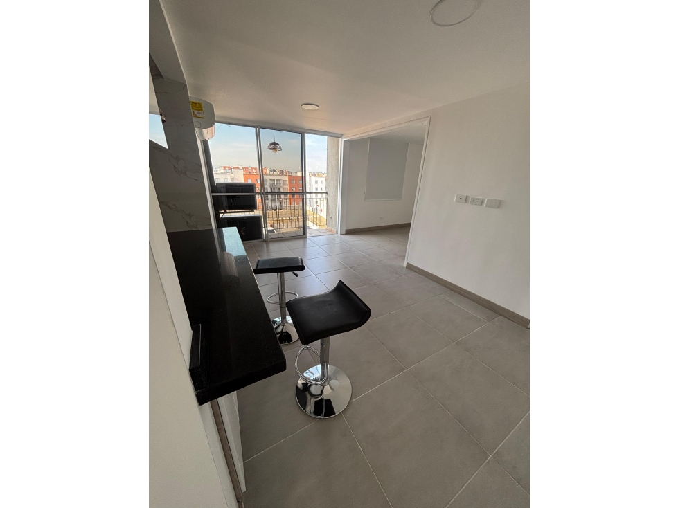 ALQUILER APARTAMENTO PISO 11 PARQUEADERO PROPIO VALLE DEL LILI — foto 3