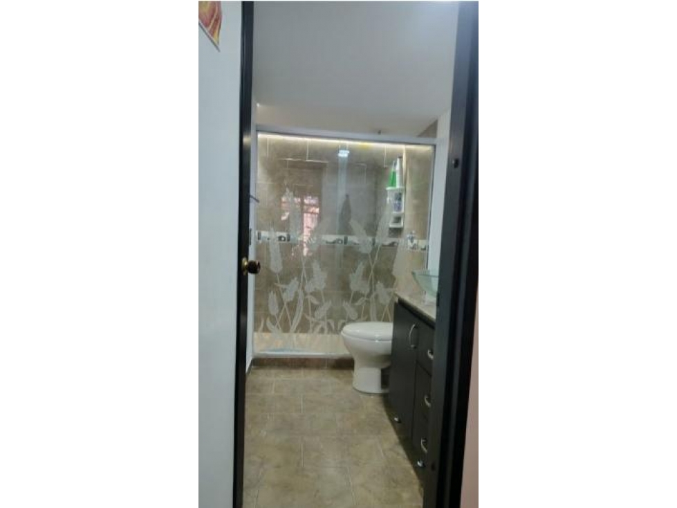 SE VENDE CASA PRIMER PISO EN BELEN — foto 2