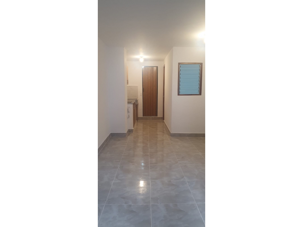 LOCAL EN VENTA SIMÓN BOLÍVAR MEDELLÍN — foto 2