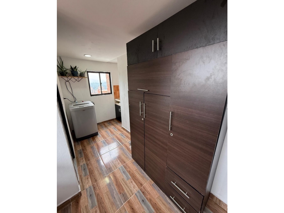 Apartaestudio Amoblado EN ROBLEDO - 2
