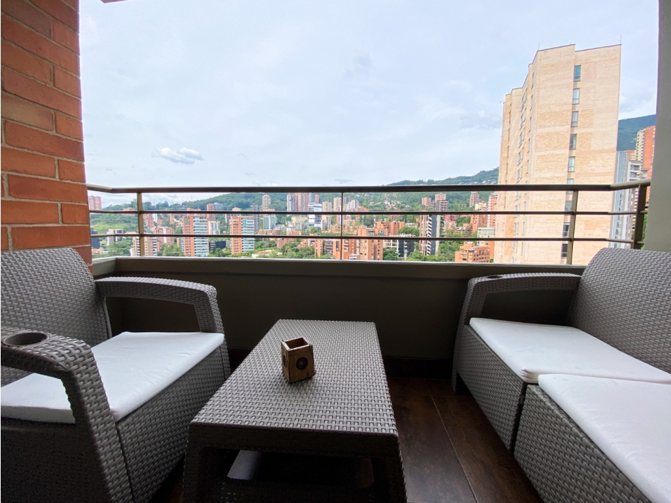 Apartamento Amoblado en El Poblado, Vizcaya