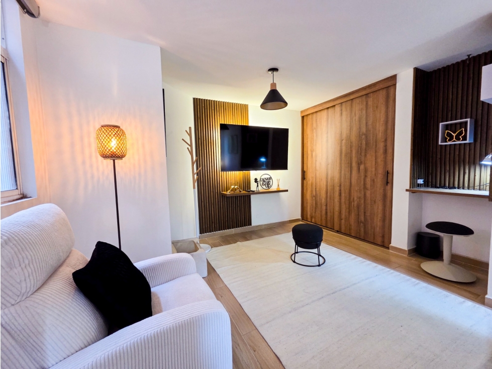 Apartamento Amoblado en El Poblado, San Lucas. — foto 2