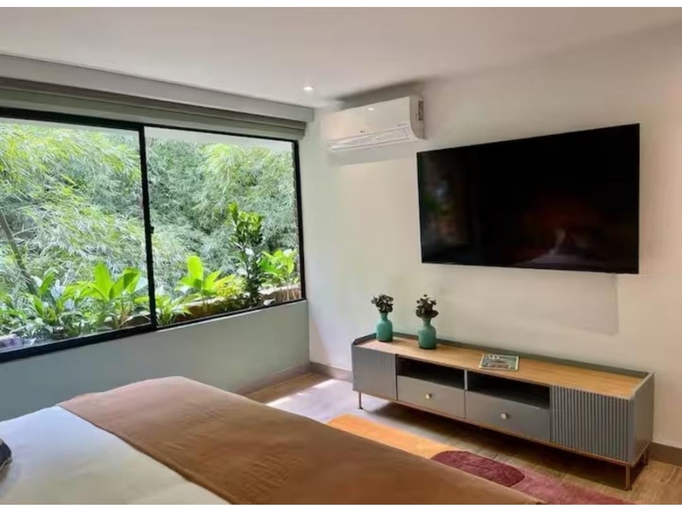 APARTAMENTO AMOBLADO EN ARRIENDO LALINDE, EL POBLADO — foto 3
