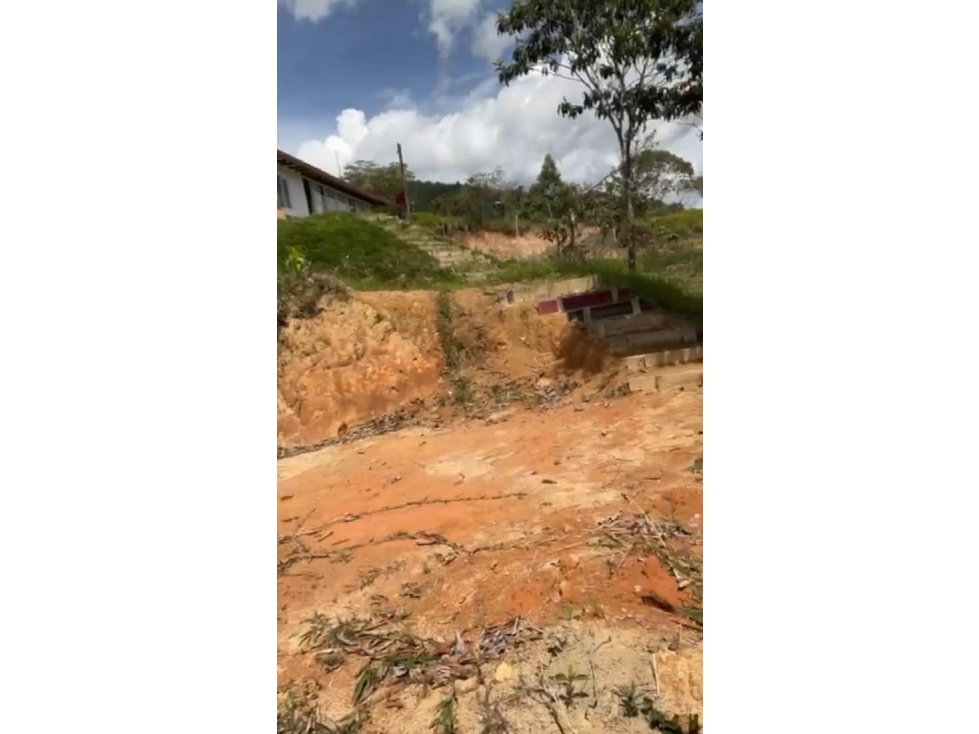 Se Vende Casa y lote en Barbosa en la Vereda Vallecitos — foto 3