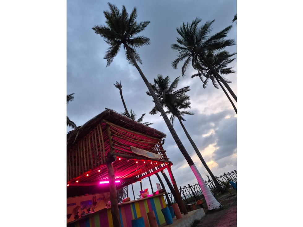 HOTEL EN VENTA O PERMUTA FRENTE AL MAR CARIBE — foto 3