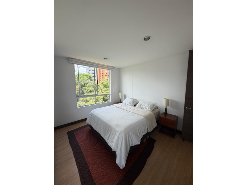 APARTAMENTO EN ALQUILER LOMA EL ESMERALDAL ENVIGADO — foto 4