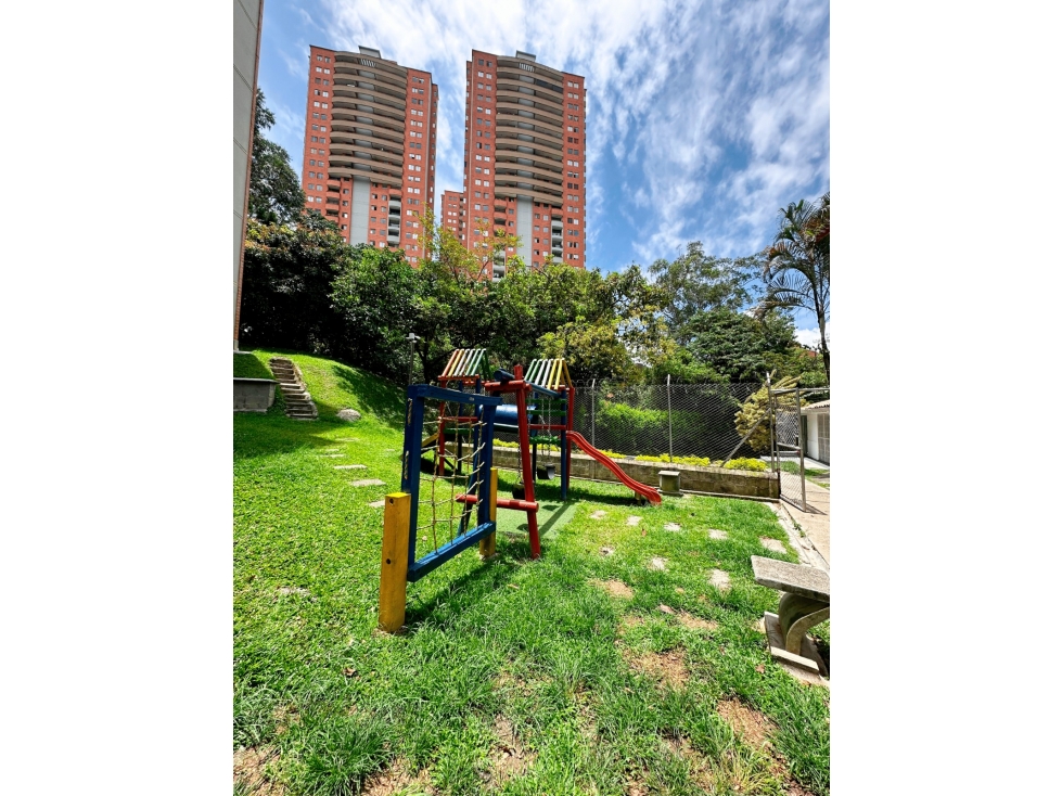 Hermoso Apartamento Amoblado en Loma del Indio — foto 6
