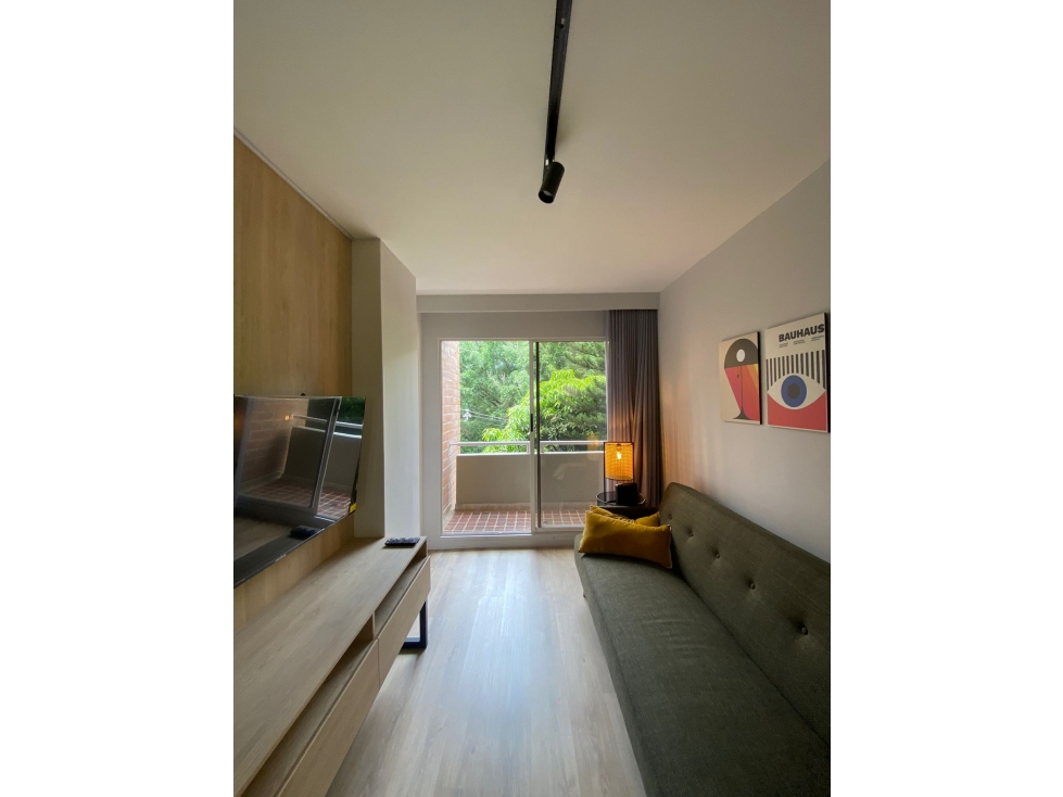 Apartamento Amoblado Ubicado en Laureles — foto 6