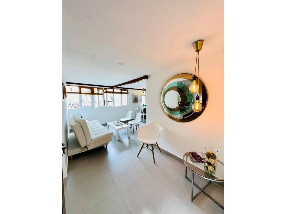 Apartaestudio Amoblado en Arriendo Envigado