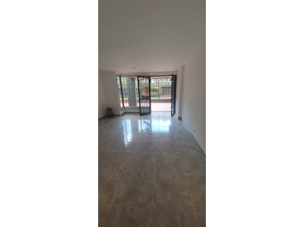LOCAL EN VENTA SIMÓN BOLÍVAR MEDELLÍN