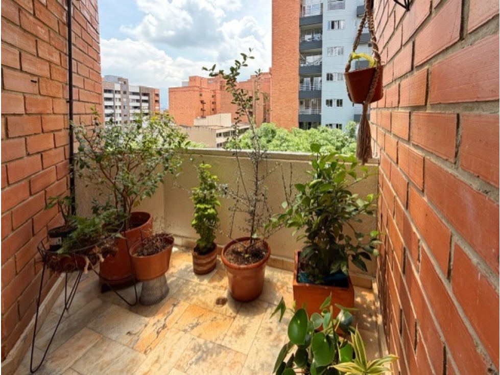 APARTAMENTO PARA LA VENTA EN LAURELES AVENIDA NUTIBARA, MEDELLIN — foto 4