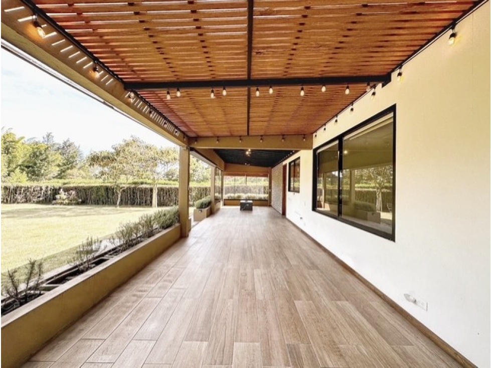 CASA CAMPESTRE PARA LA VENTA EN LLANOGRANDE — foto 2