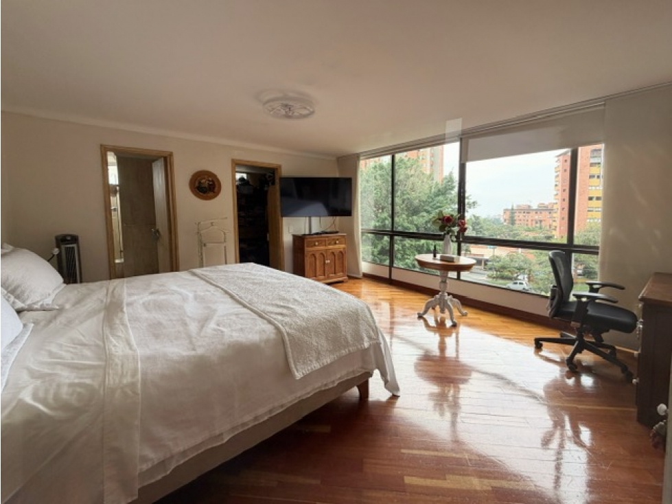 APARTAMENTO PARA LA VENTA EN EL POBLADO EL CAMPESTRE, MEDELLIN — foto 6