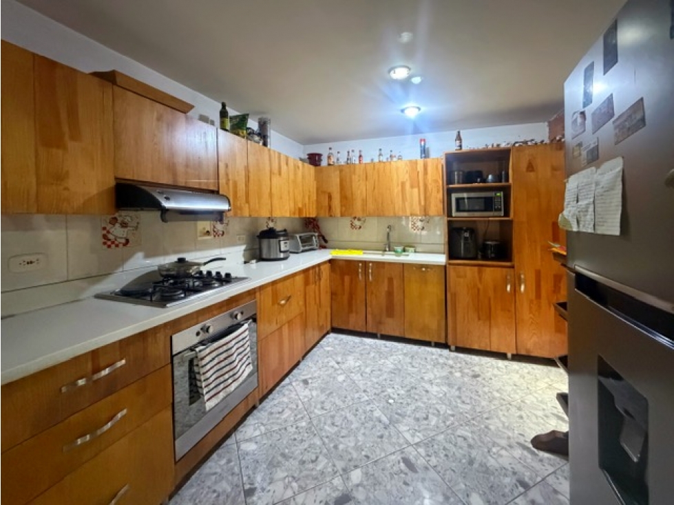 CASA PARA LA VENTA EN LA ESTRELLA LAS BRISAS, MEDELLIN