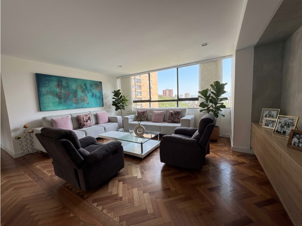 APARTAMENTO PARA VENTA POBLADO (CERCA AL C.C. TESORO