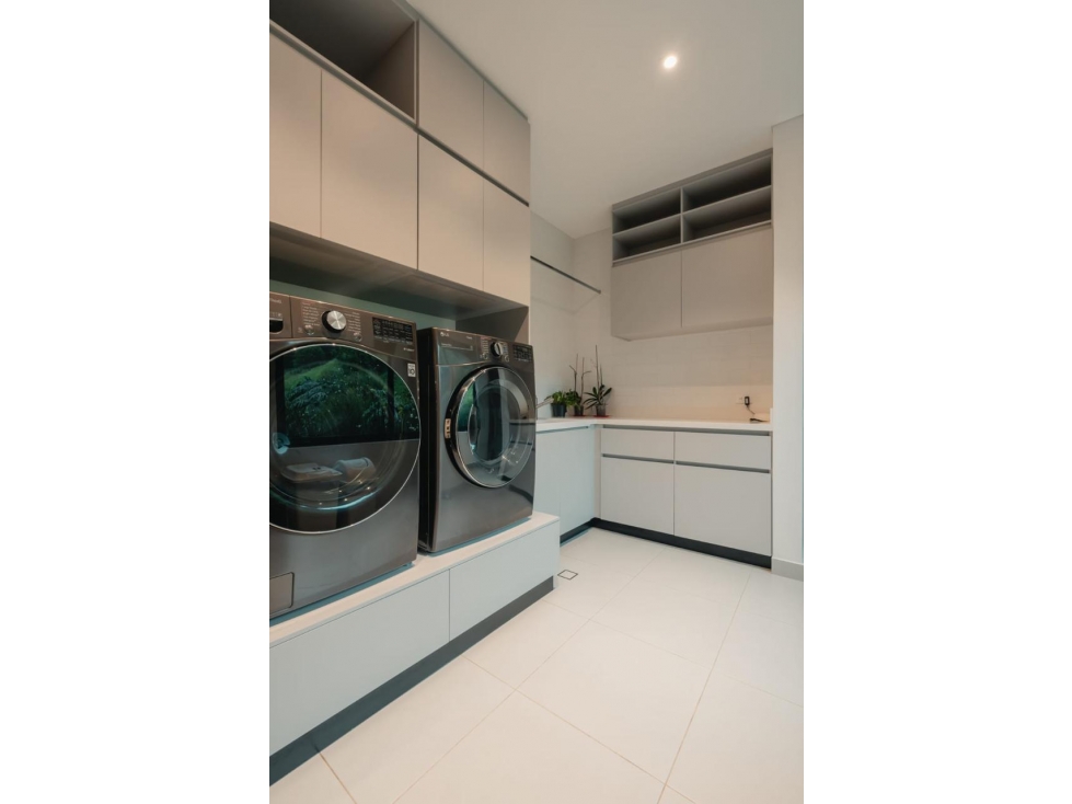 CASA PARA LA VENTA EN EL RETIRO — foto 2