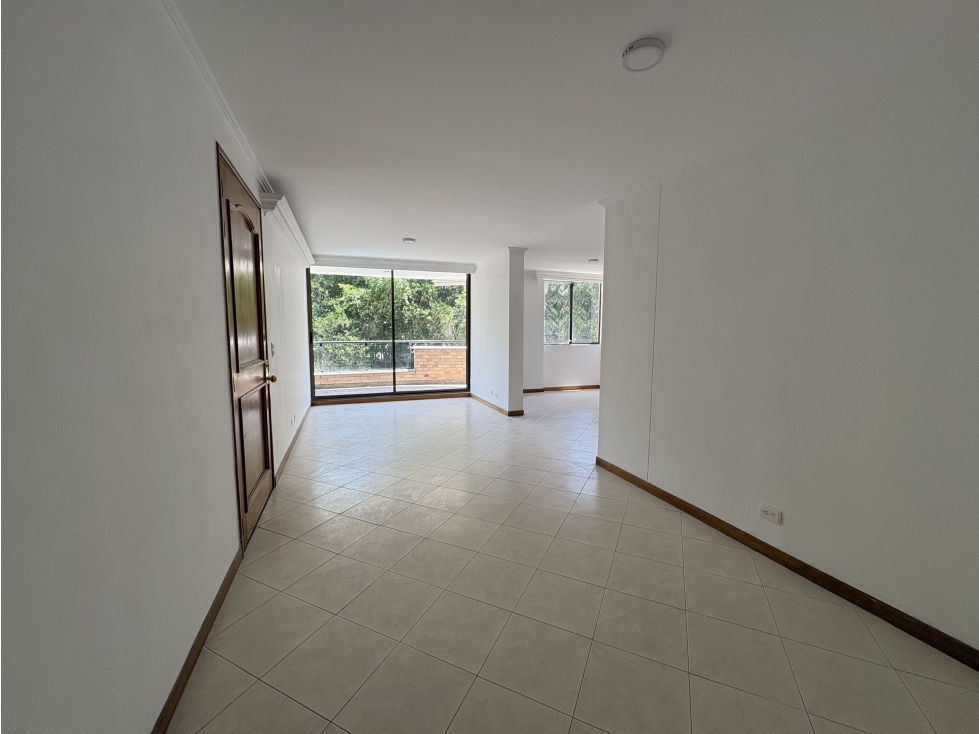 APARTAMENTO PARA ARRIENDO EN EL POBLADO — foto 2