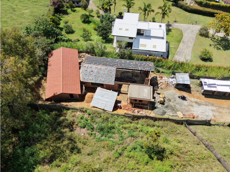 CASA PARA LA VENTA LLANOGRADE (SECTOR LA MOSQUITA) - 2