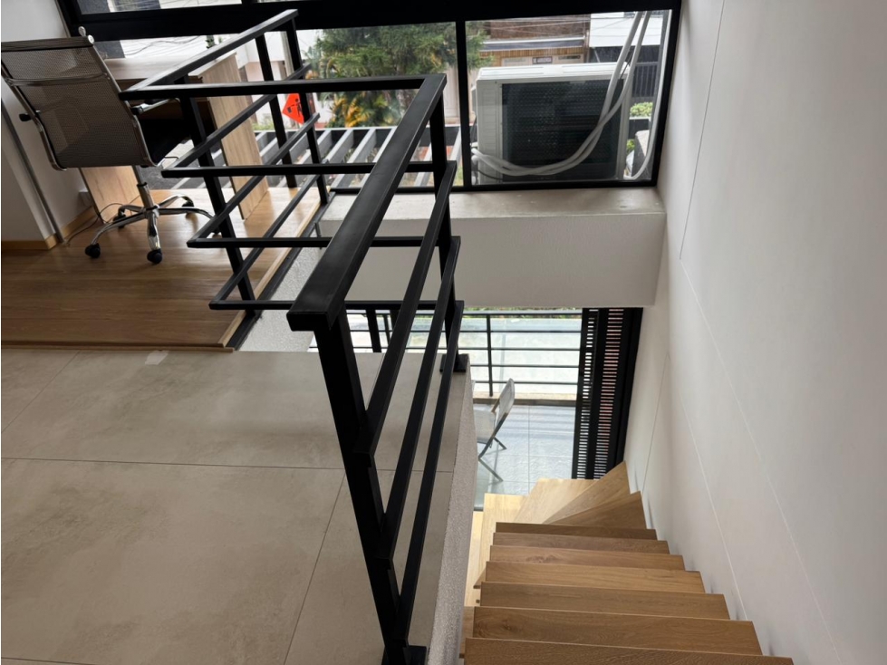DUPLEX PARA LA VENTA EN LAURELES CON PERMISO DE RENTAS CORTAS — foto 3