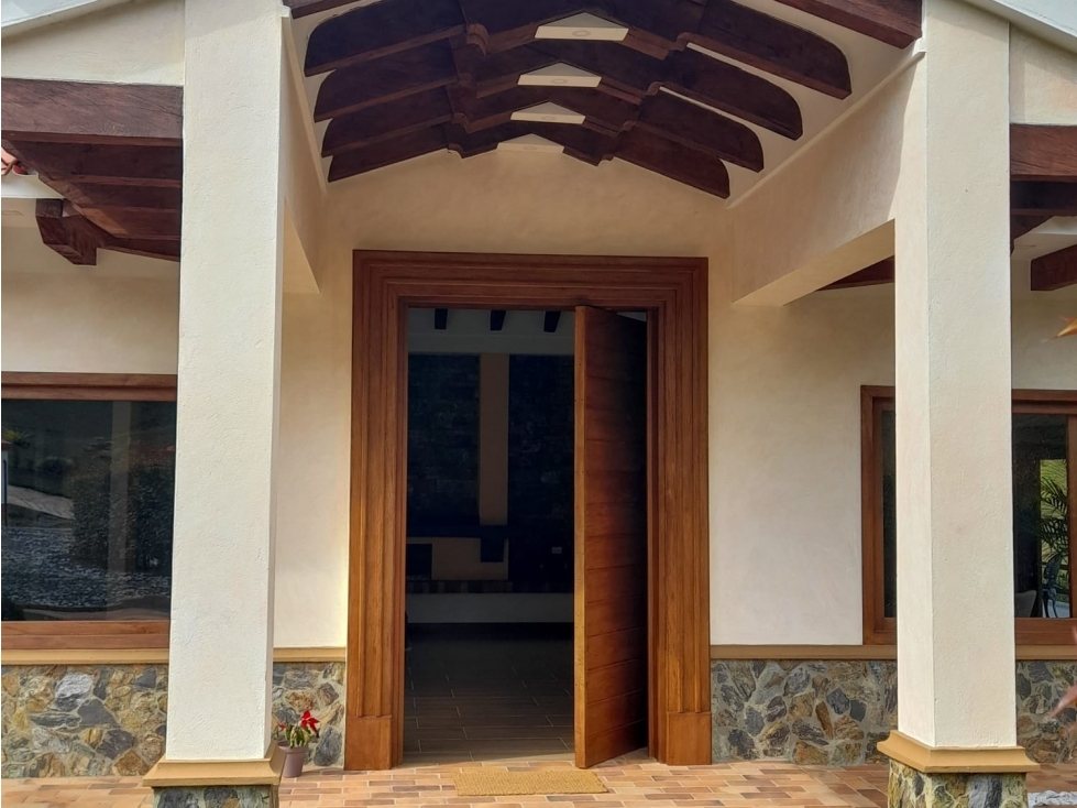 CASA PARA LA VENTA RIONEGRO — foto 2