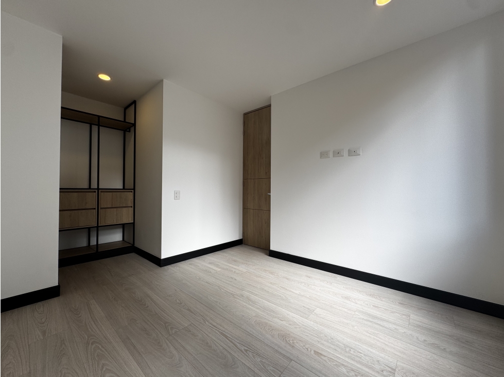 APARTAMENTO DE 1 ALCOBA EN SANTA BÁRBARA ORIENTAL — foto 4