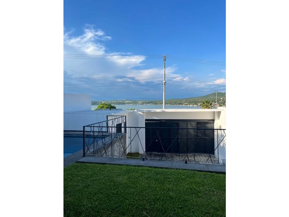 CASA EN VENTA CON VISTA AL LAGO TEQUES "ADR." - 6
