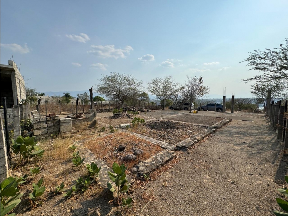 TERRENO EN VENTA CON VISTA AL LAGO "BEL." - 5