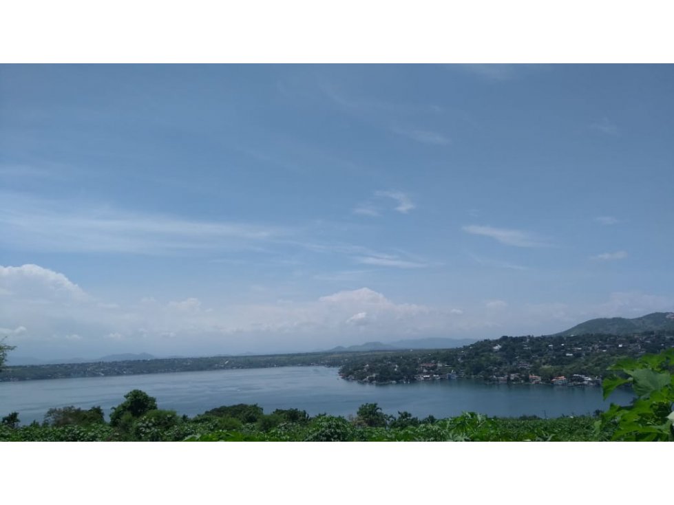 TERRENO EN VENTA CON VISTA AL LAGO TEQUES "254.47" - 2