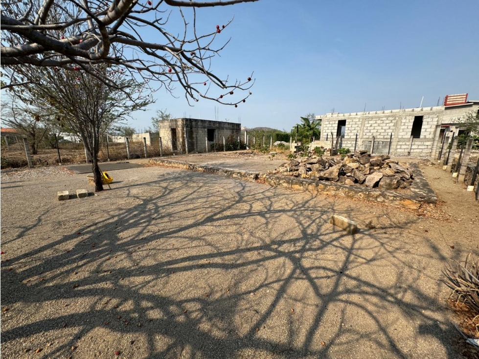TERRENO EN VENTA CON VISTA AL LAGO "BEL." - 3