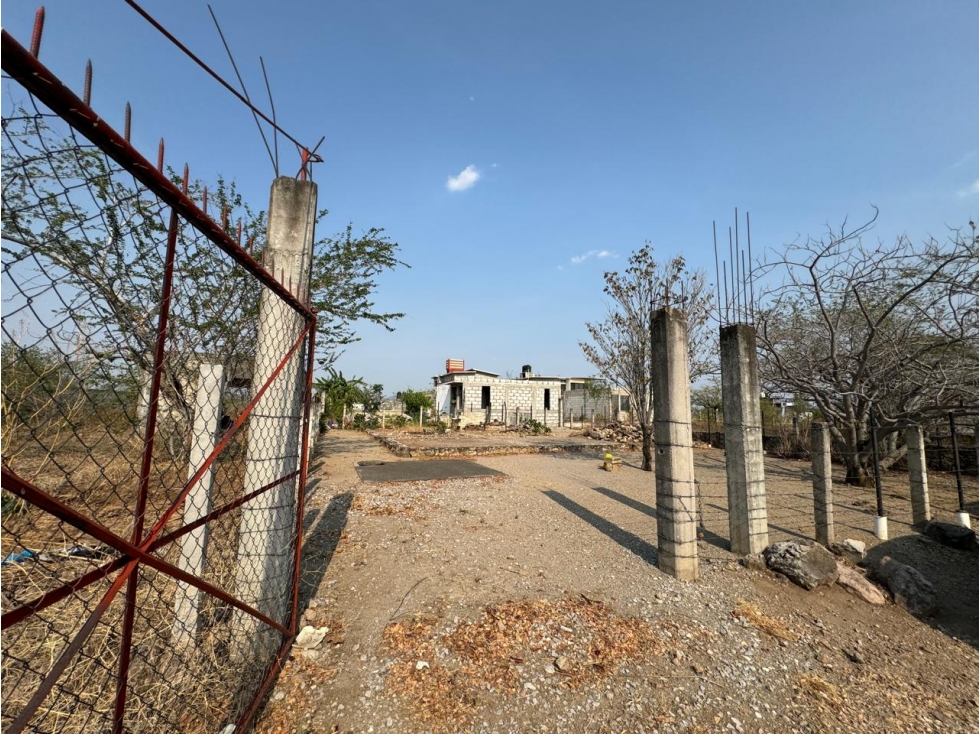 TERRENO EN VENTA CON VISTA AL LAGO "BEL." - 2