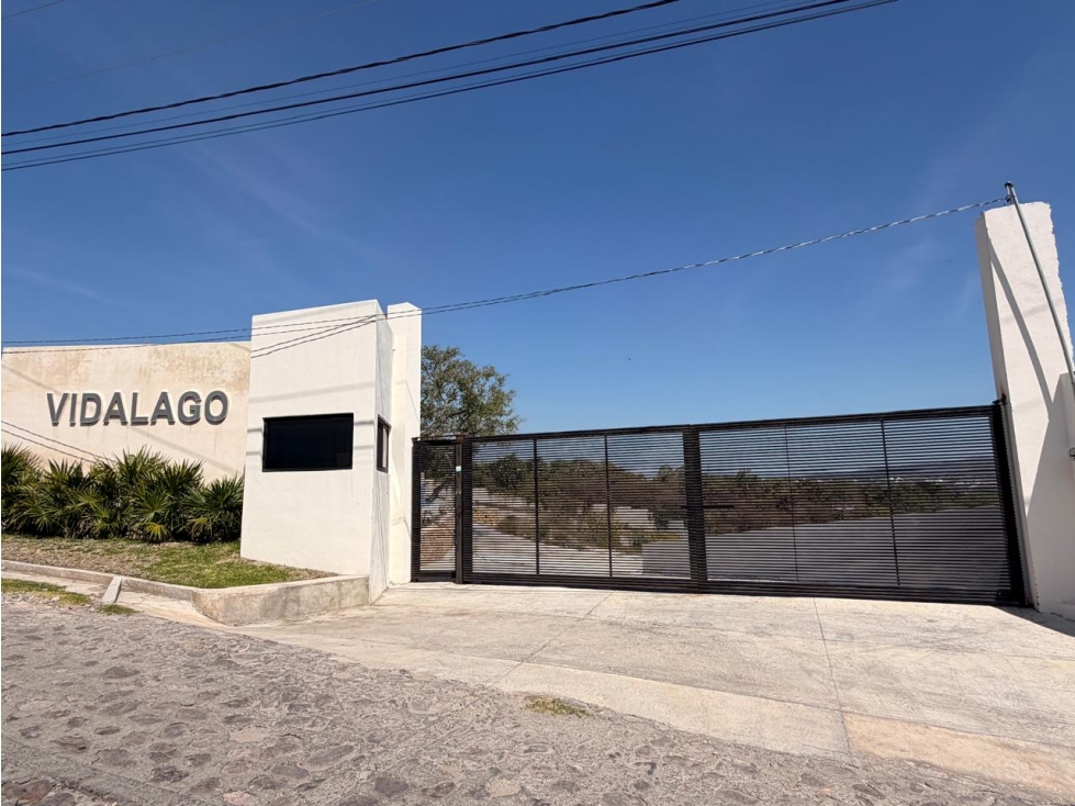 TEQUES CLÚSTER EN VENTA CON VISTA AL LAGO VIDALAGO - 1
