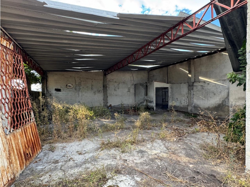 TERRENO EN VENTA A UN COSTADO DE SKYDIVE TEQUES - 4