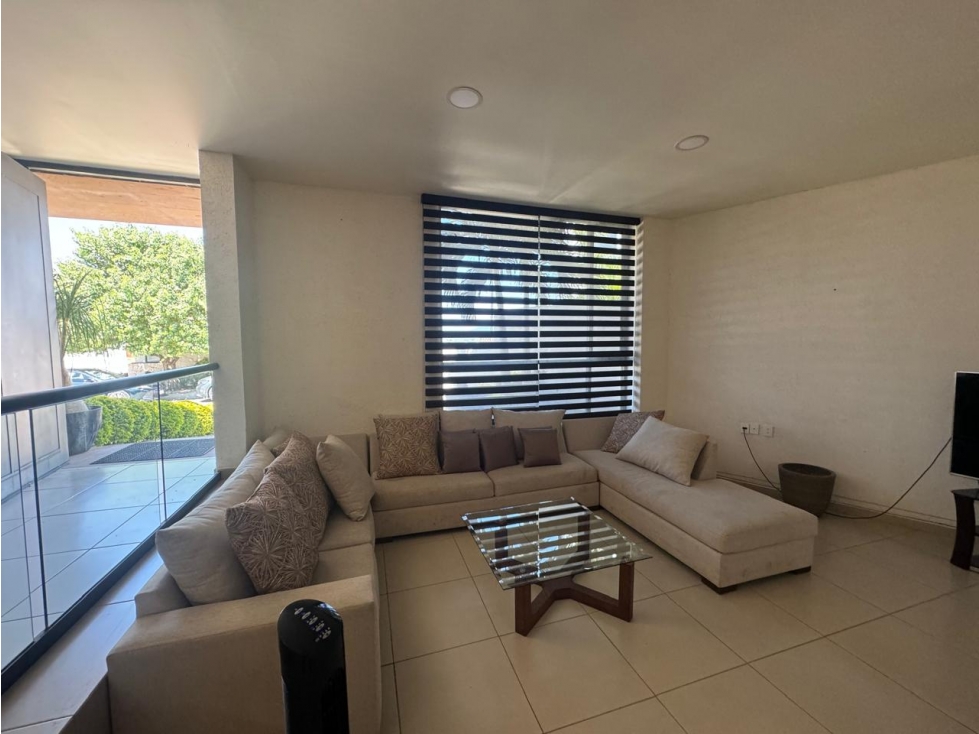 TEQUES CASA EN VENTA CON VISTA AL LAGO MU. - 6