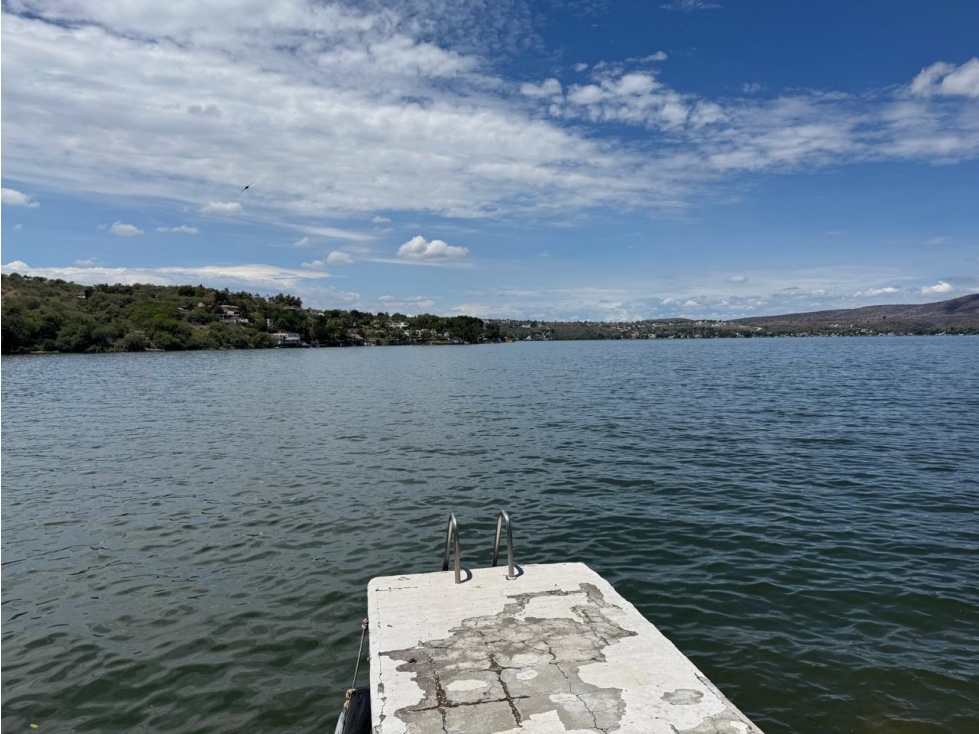 TEQUES CASA EN VENTA A ORILLA DEL LAGO "SCH." - 3